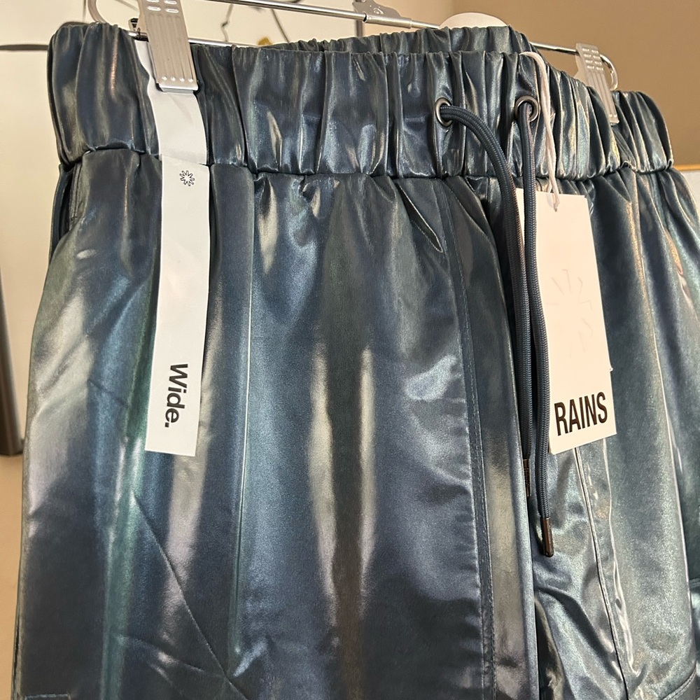 Rains wide waterproof pant Size M color Sonic - Picture 2 of 8